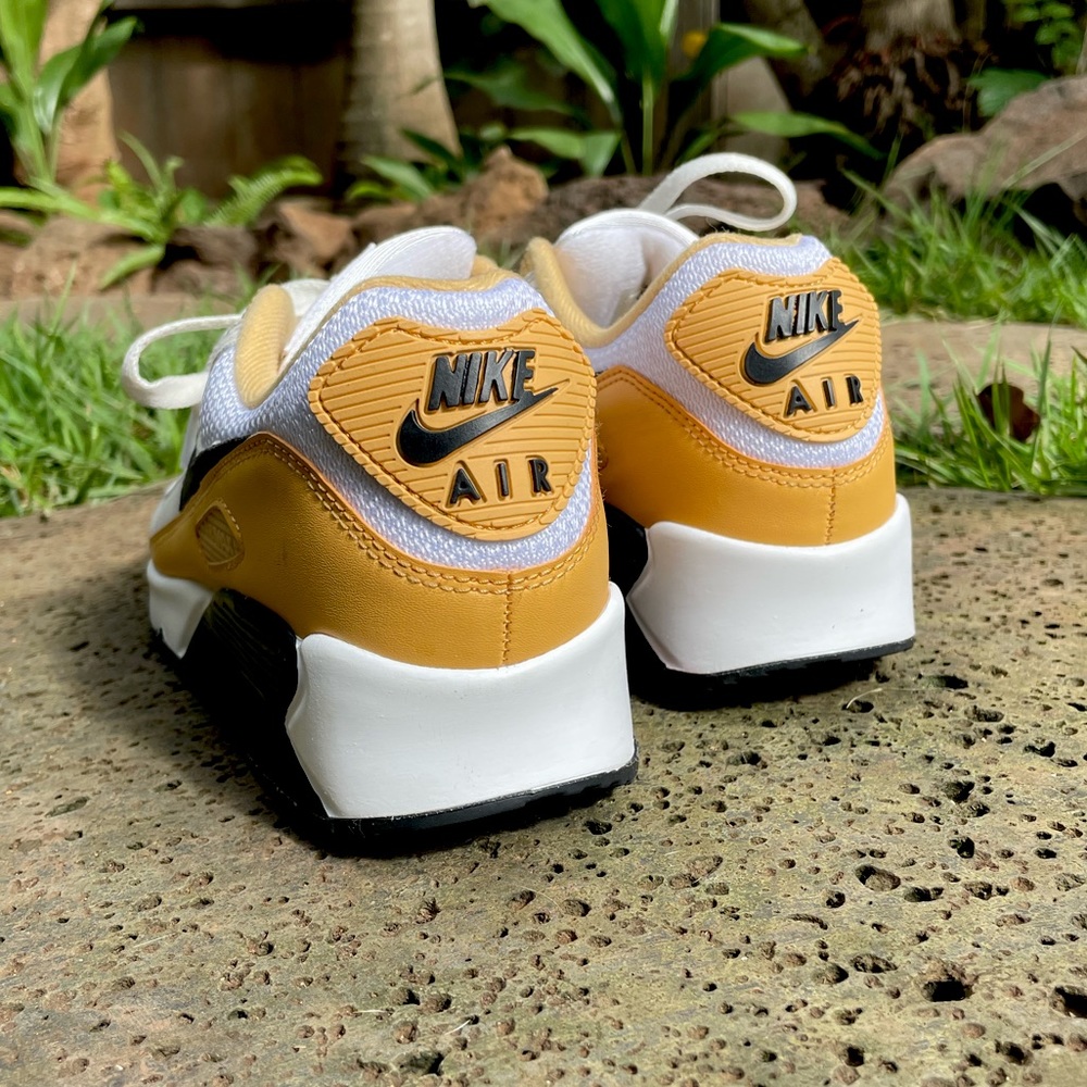 Nike Air Max 90